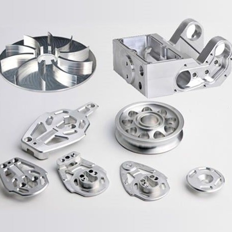 Piesanan di Aluminio Trahá ku CNC