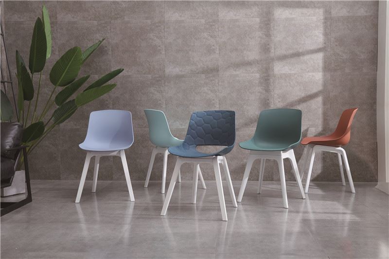 Desklasifikashon di Merkado,Muentu nordiko 台州谖 飞3 林迪迪